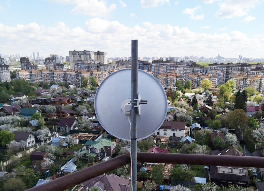 Установка спутникового Интернета Триколор в Красноармейске: фото №1